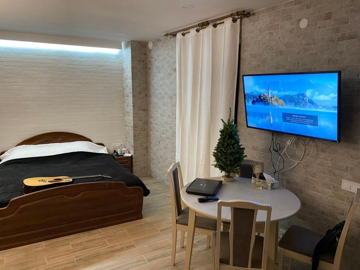 Freedom Apartment On Khmelnytsky Str Lwów Zewnętrze zdjęcie